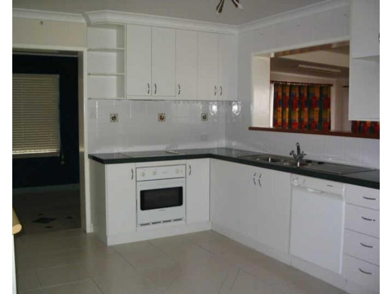 16 Westcott Avenue, Campwin Beach QLD 4737