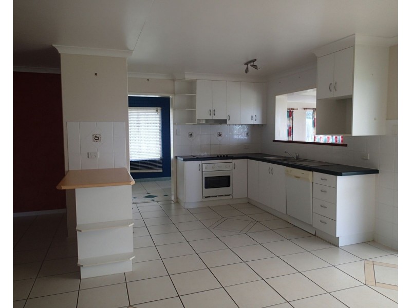 16 Westcott Avenue, Campwin Beach QLD 4737