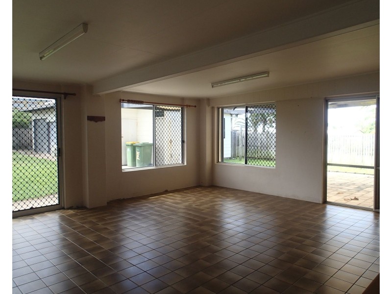 16 Westcott Avenue, Campwin Beach QLD 4737