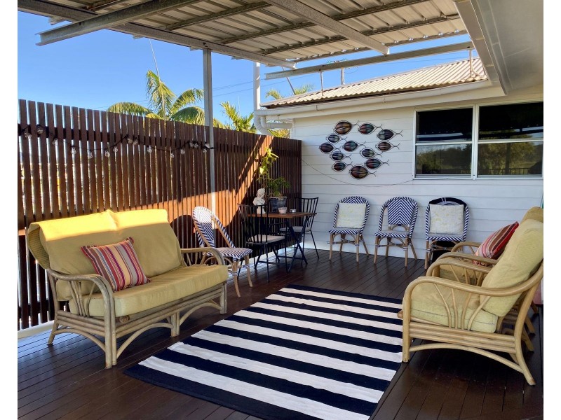 152 Broad Street, Sarina QLD 4737