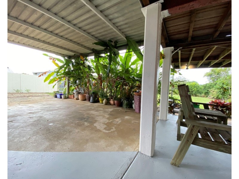 152 Broad Street, Sarina QLD 4737