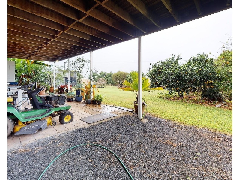 152 Broad Street, Sarina QLD 4737