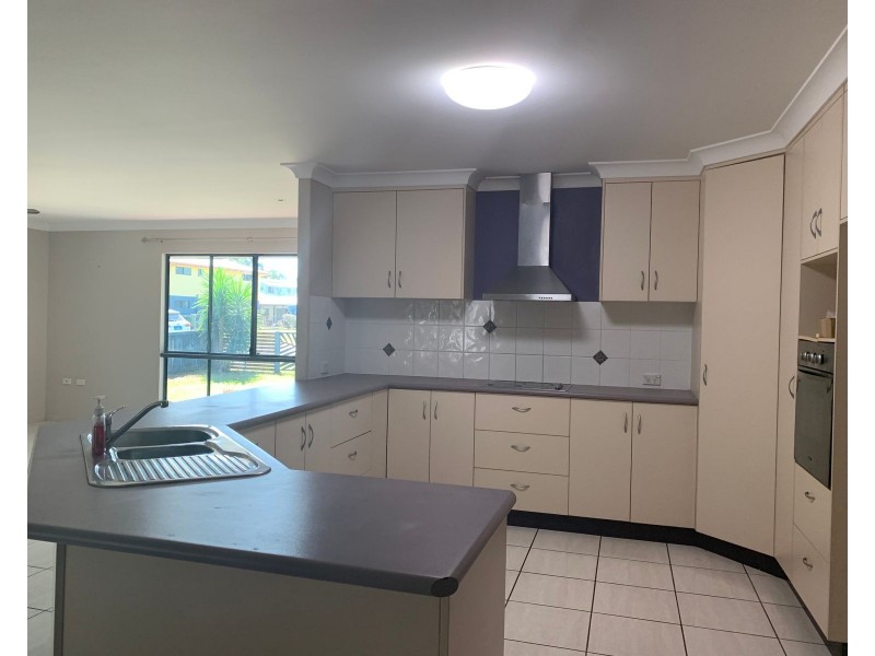 13  Blue Beach Boulevard, Haliday Bay QLD 4740