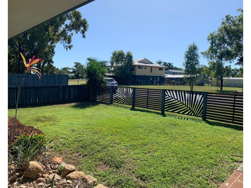 13  Blue Beach Boulevard, Haliday Bay QLD 4740