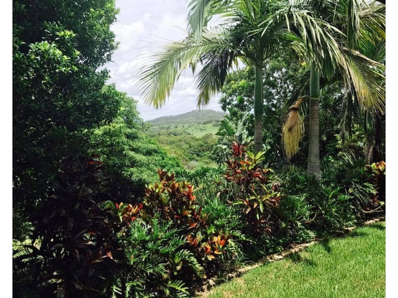 729 Grasstree Road, Grasstree Beach QLD 4740