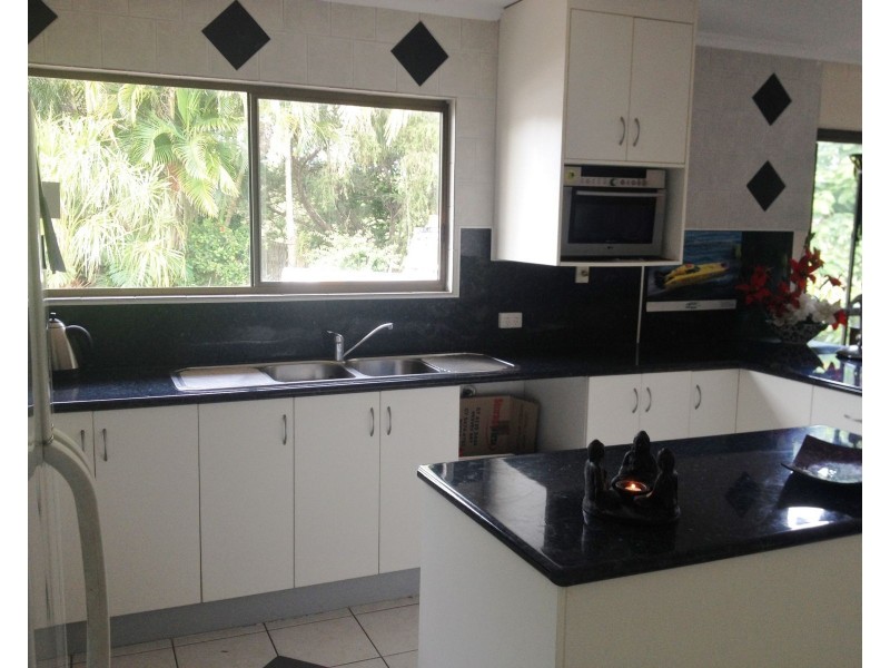 729 Grasstree Road, Grasstree Beach QLD 4740