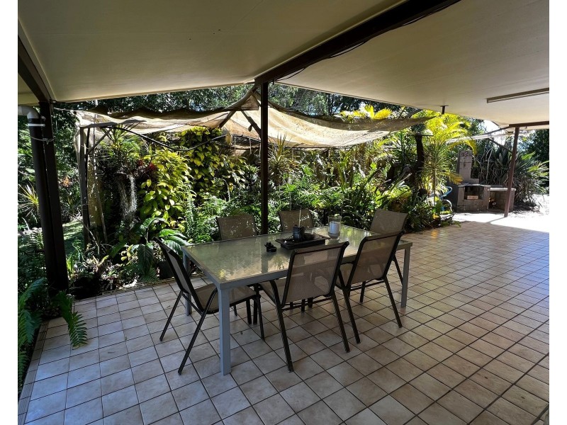 729 Grasstree Road, Grasstree Beach QLD 4740