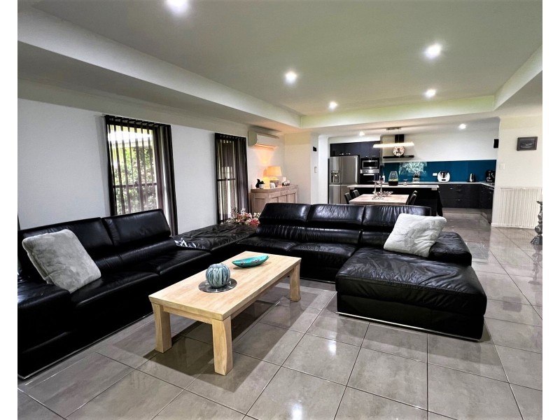 6 Ulysses Way, Armstrong Beach QLD 4737