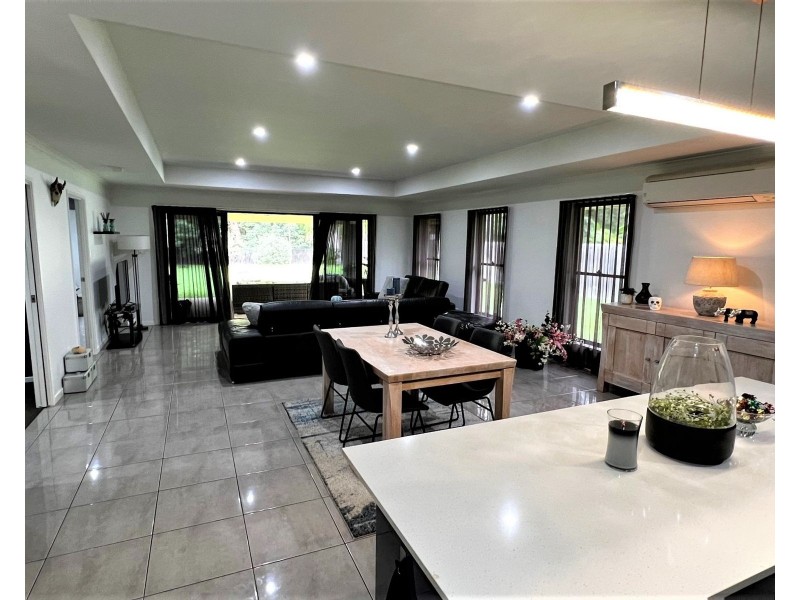 6 Ulysses Way, Armstrong Beach QLD 4737