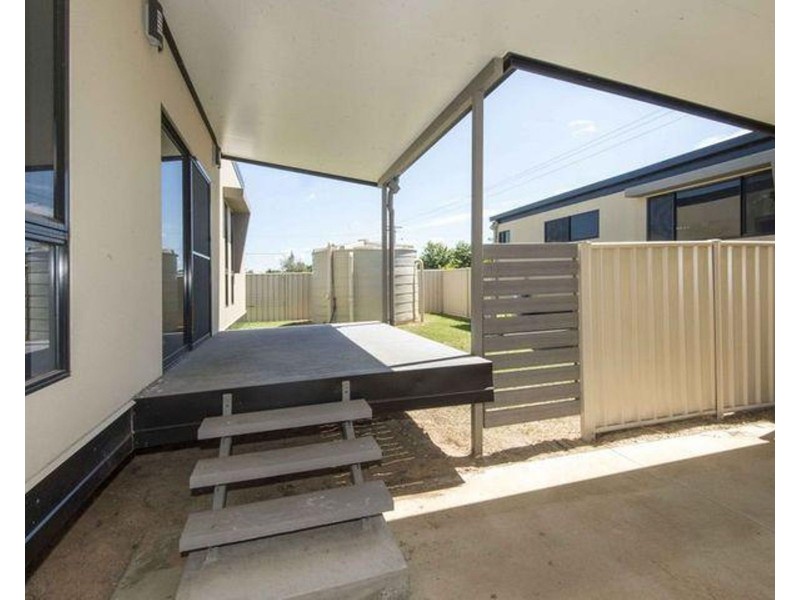 7/51 Kemmis Street, Nebo QLD 4742
