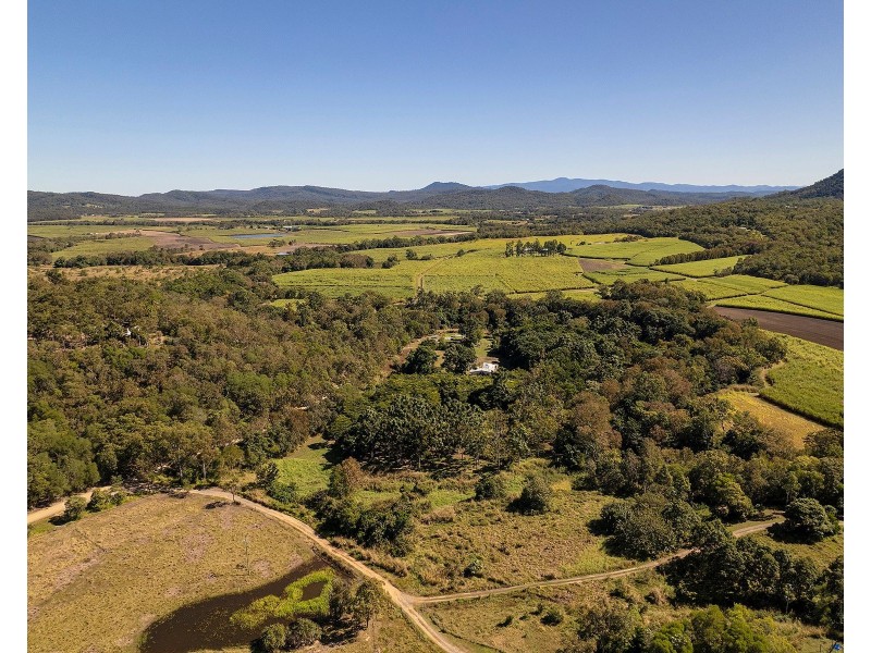 136 Zunkers Road, Hampden QLD 4741