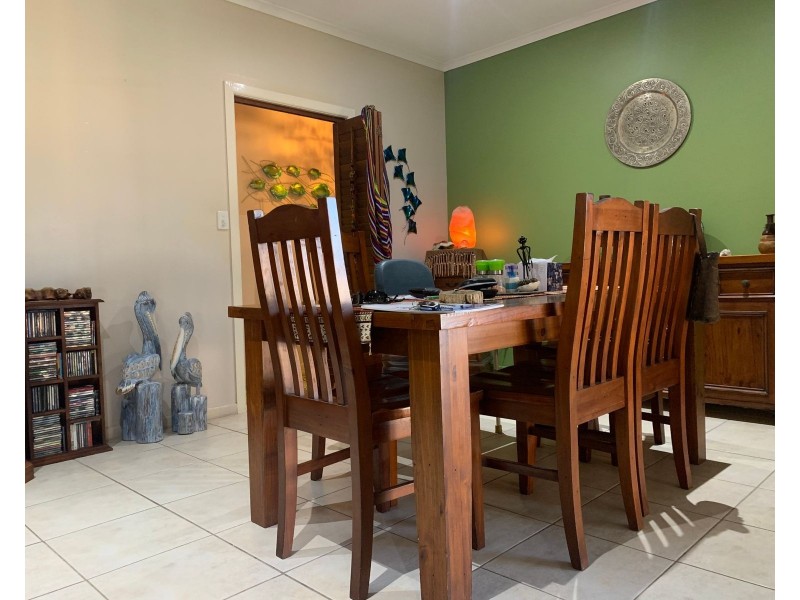 8 Sturgeon Street, Ball Bay QLD 4741