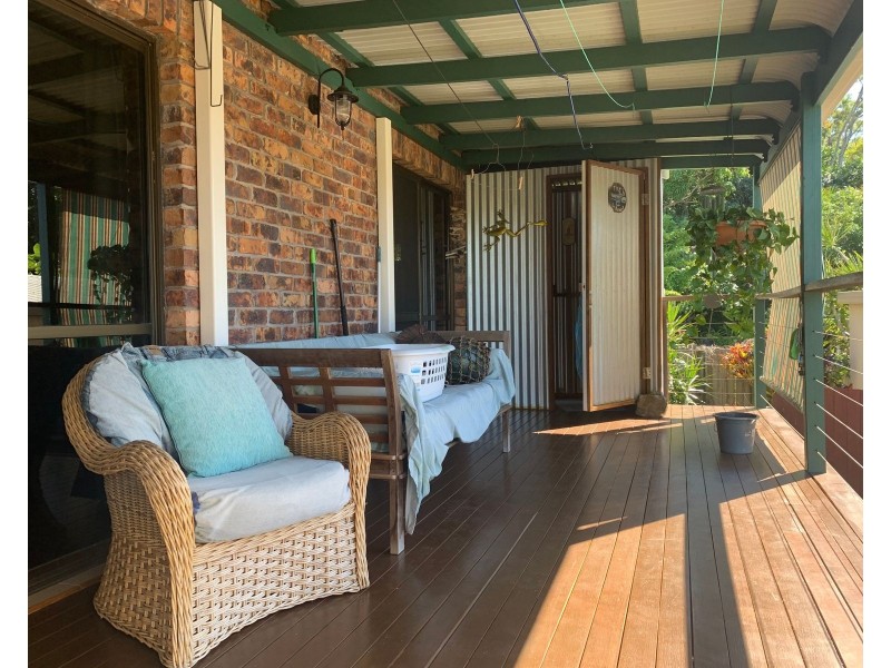 8 Sturgeon Street, Ball Bay QLD 4741