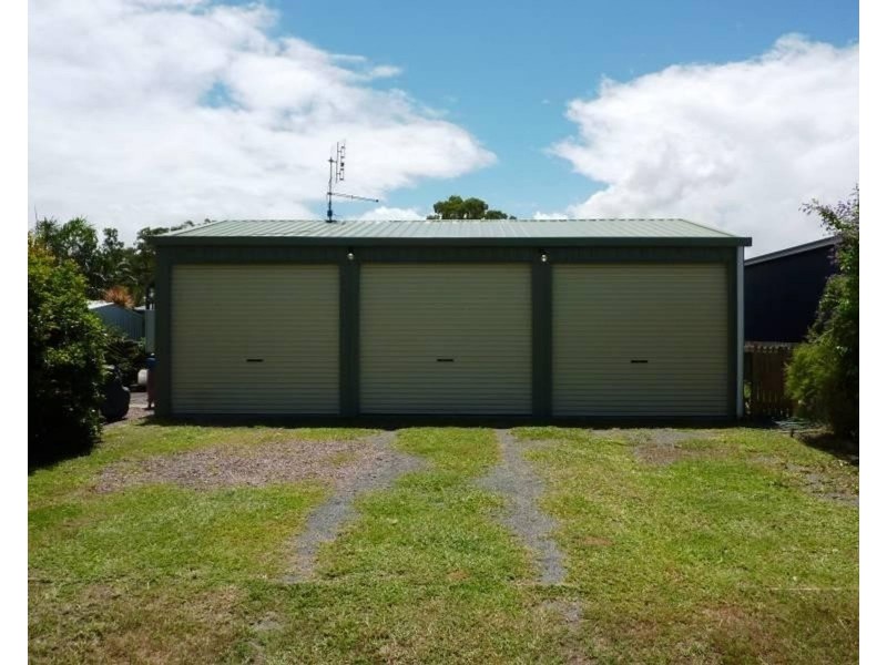 31 Deguara Avenue, Armstrong Beach QLD 4737