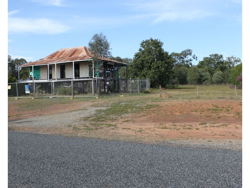 14 Waverley Street, St Lawrence QLD 4707