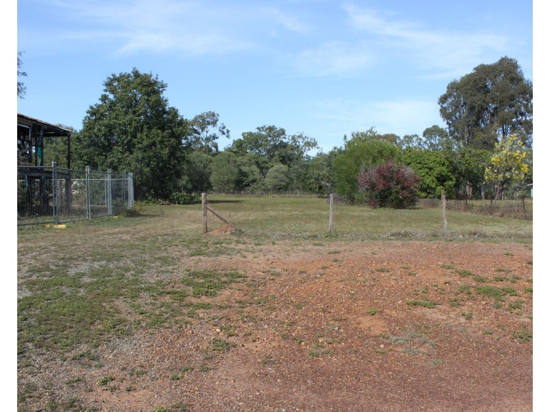 14 Waverley Street, St Lawrence QLD 4707
