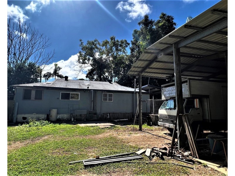 8 Sichter Street, Sarina QLD 4737
