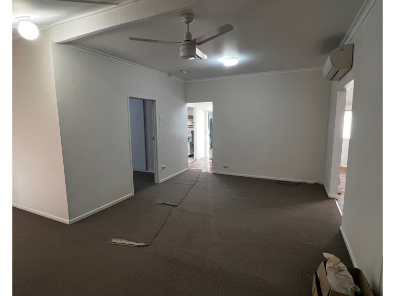 8 Sichter Street, Sarina QLD 4737