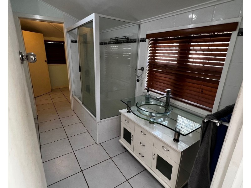 8 Sichter Street, Sarina QLD 4737