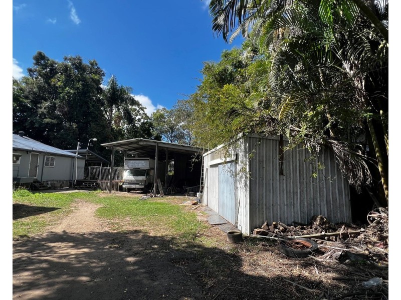 8 Sichter Street, Sarina QLD 4737