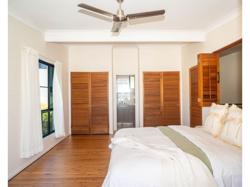 3 Gold Street, Grasstree Beach QLD 4740