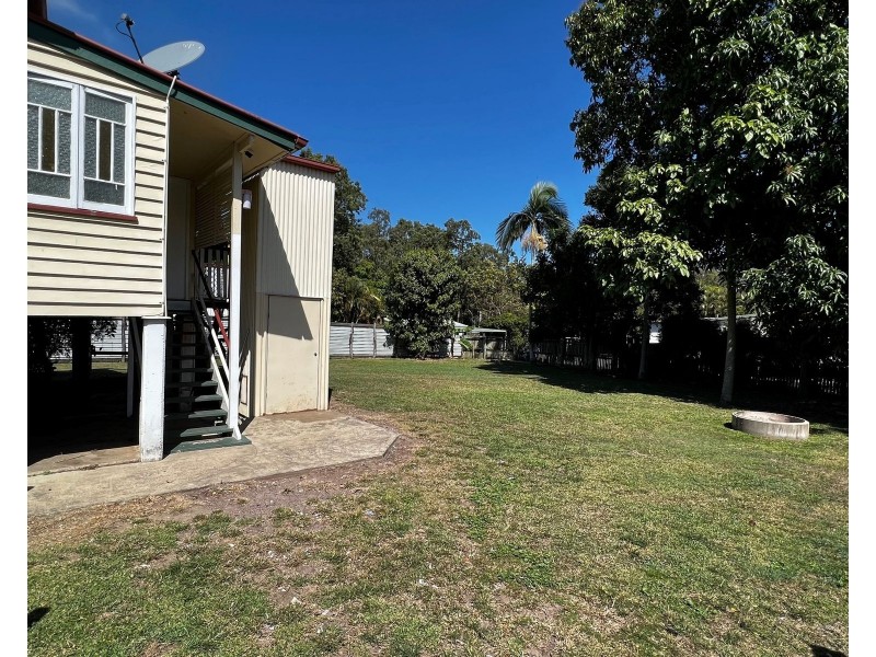 7 Innes Street, Sarina QLD 4737