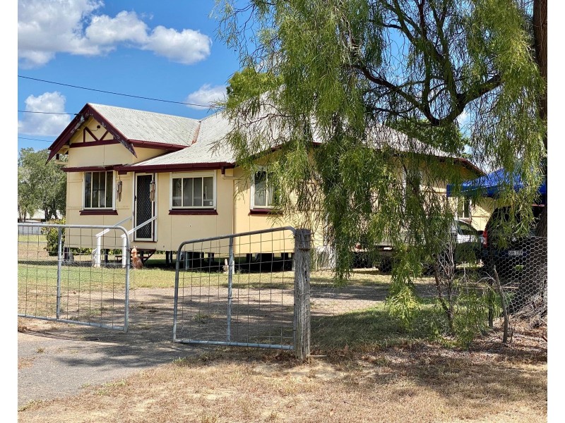 46 Oxford Street, Nebo QLD 4742
