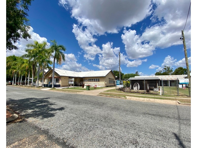46 Oxford Street, Nebo QLD 4742