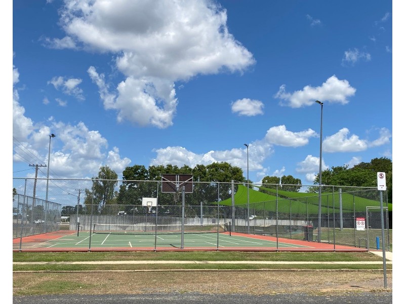 46 Oxford Street, Nebo QLD 4742