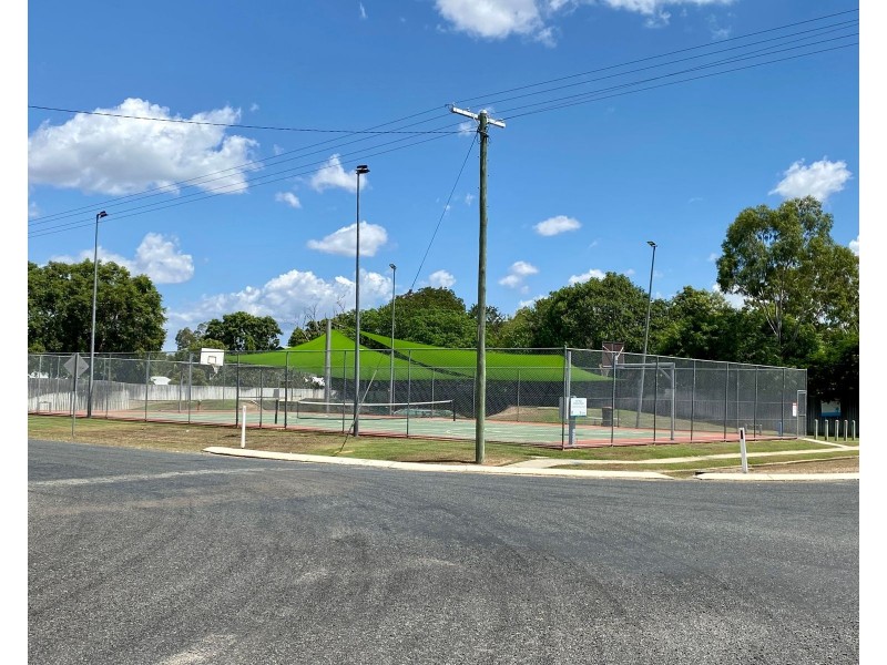 46 Oxford Street, Nebo QLD 4742