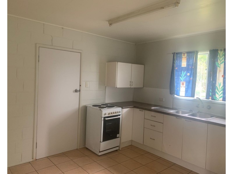 3/4 Hocken Street, North Mackay QLD 4740