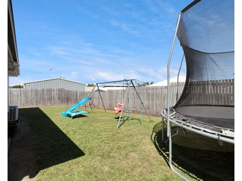 4 Montgomery Street, Rural View QLD 4740