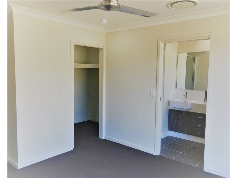 3-5 Highcrest Court, Bucasia QLD 4750