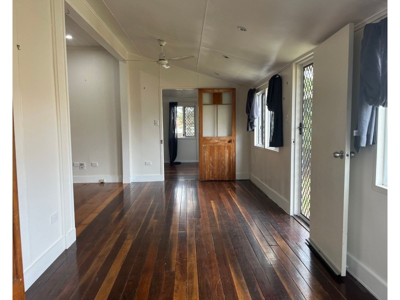 14 McCowan Street, Sarina QLD 4737