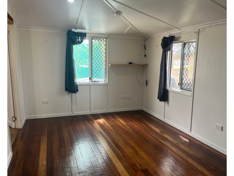 14 McCowan Street, Sarina QLD 4737