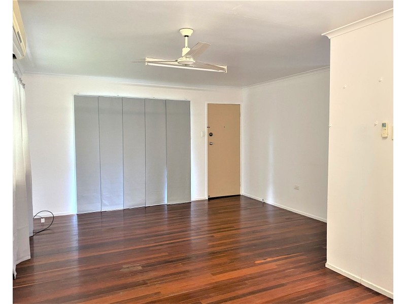 16 Kathleen Street, Sarina QLD 4737