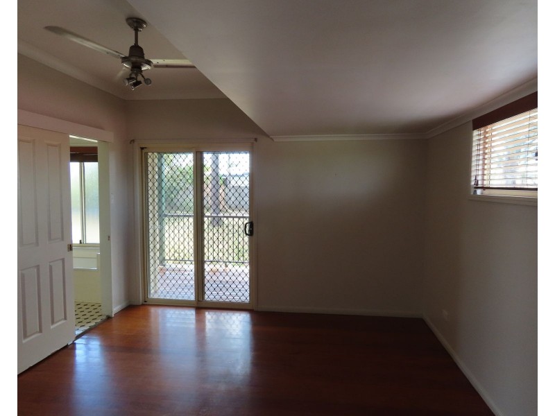 111 Pacific Drive, Hay Point QLD 4740