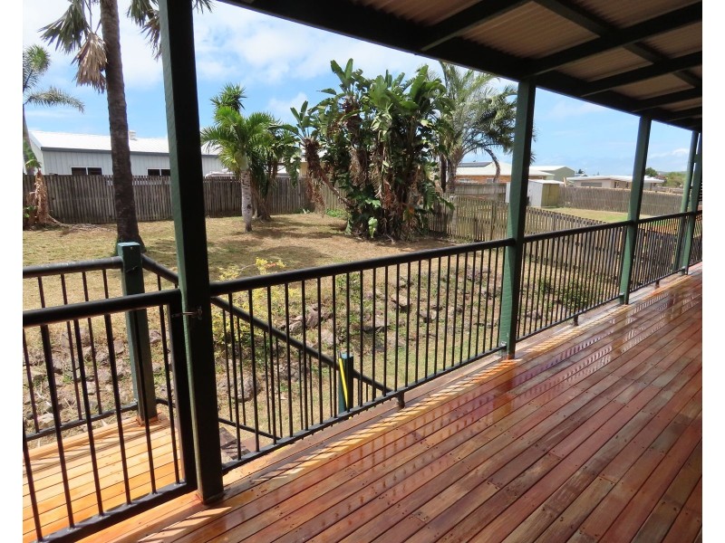 111 Pacific Drive, Hay Point QLD 4740