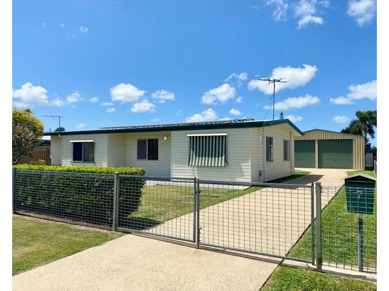 7 Marlborough Street, Ooralea QLD 4740