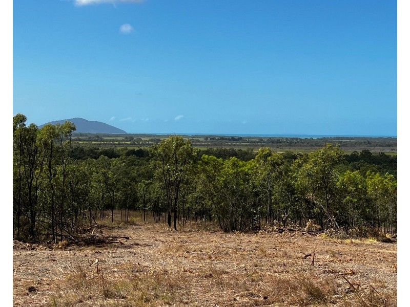5/84327 Bruce Highway, Carmila QLD 4739