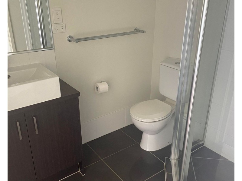 2/6 Lyam Place, Eimeo QLD 4740