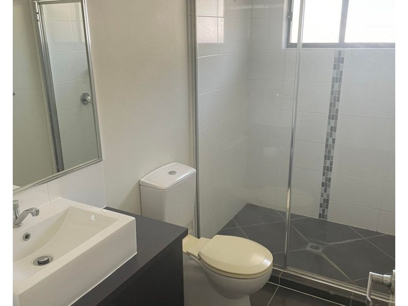 2/6 Lyam Place, Eimeo QLD 4740