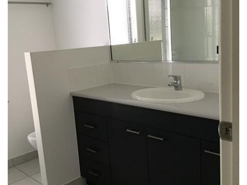 3 Lilliendal Avenue, Sarina QLD 4737