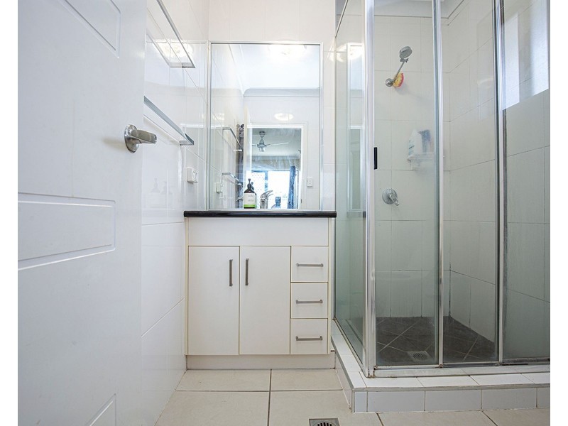 42 Hangan Street, Bucasia QLD 4750