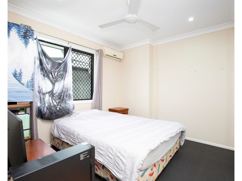 42 Hangan Street, Bucasia QLD 4750