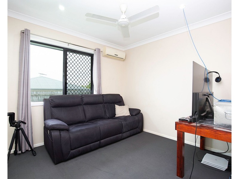 42 Hangan Street, Bucasia QLD 4750