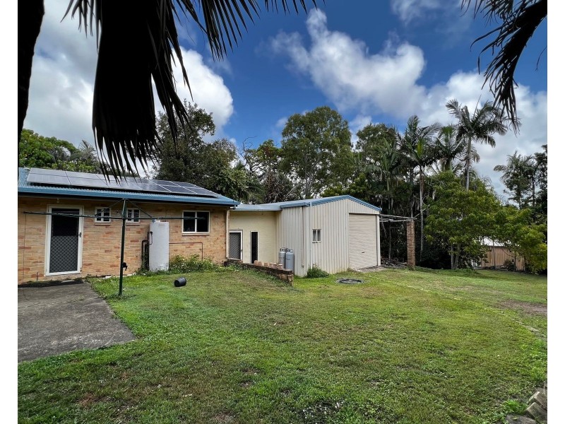 12 Crawford Street, Grasstree Beach QLD 4740