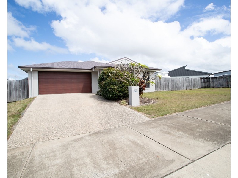 4 Montgomery street, Rural View QLD 4740
