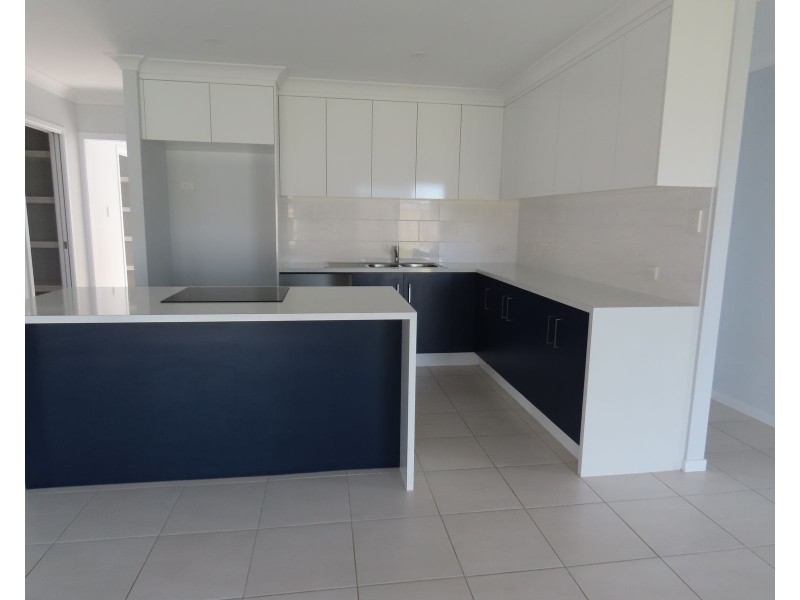 75 Beachwood Circuit, Bakers Creek QLD 4740