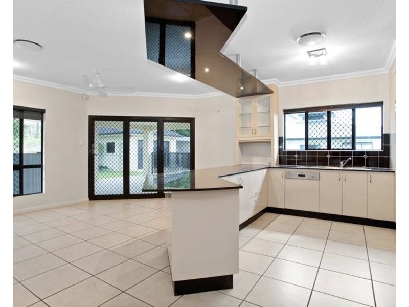 47 Cinnamon Drive, Glenella QLD 4740